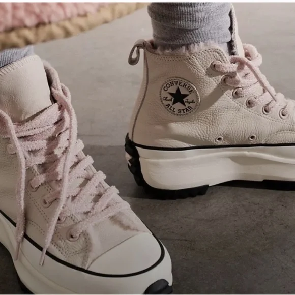 💕Converse Run Star Hike Cozy Club Light In Light Pink - Picture 3 of 5